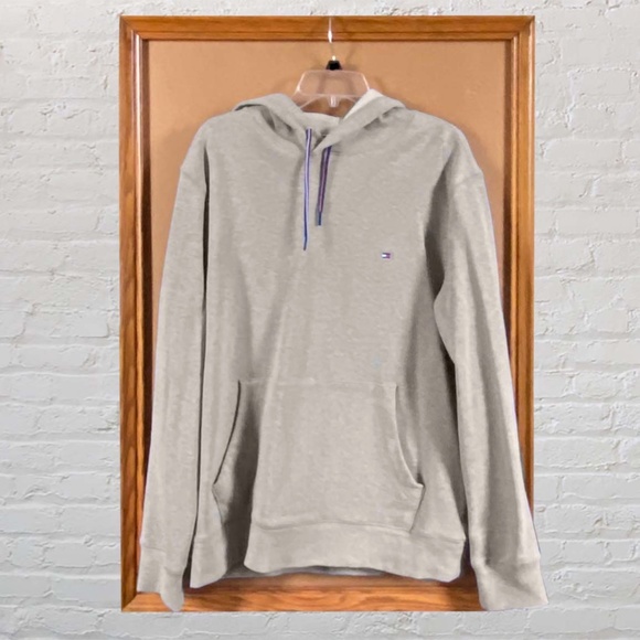 Tommy Hilfiger Gray Sweatshirt Size Large - Picture 1 of 6